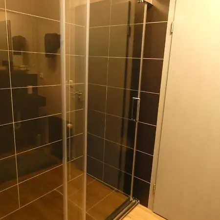 Dachterrasse شفاندورف إن بايرن